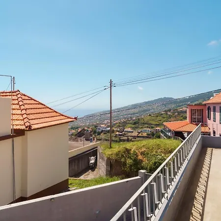 Guestready - Escape With Ocean And Mountain Views 4*