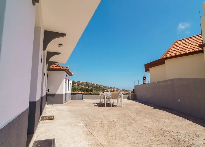 Maison d'hôtes Guestready - Escape With Ocean And Mountain Views Calheta (Madeira)