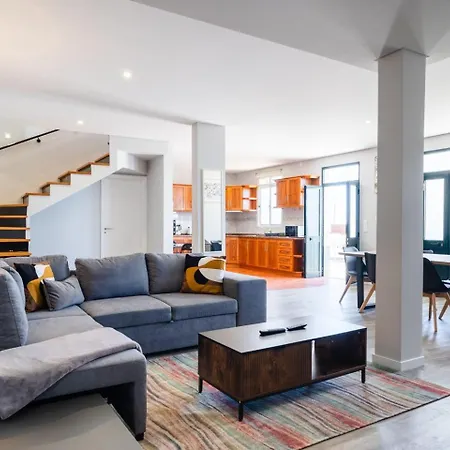 Affittacamere Guestready - Escape With Ocean And Mountain Views Calheta (Madeira)