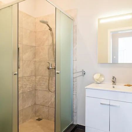 Guestready - Escape With Ocean And Mountain Views Penzion Calheta (Madeira)