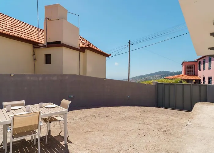 Affittacamere Guestready - Escape With Ocean And Mountain Views Calheta (Madeira)