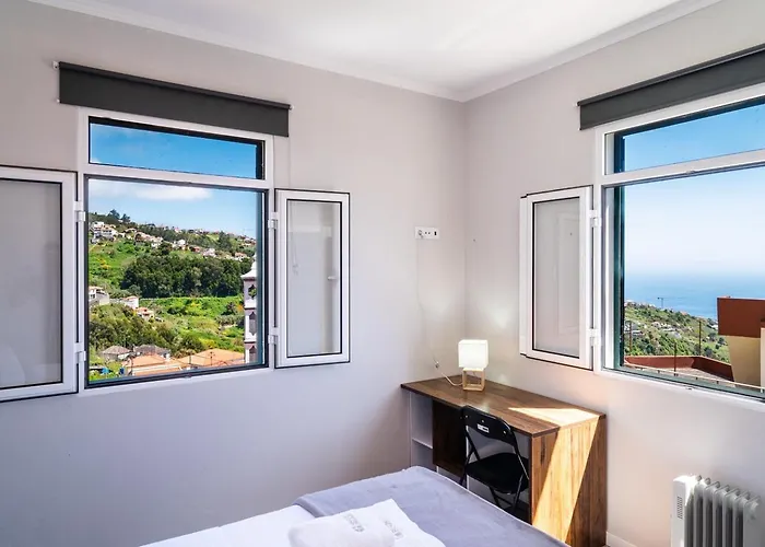 Guestready - Escape With Ocean And Mountain Views 3* Calheta (Madeira)